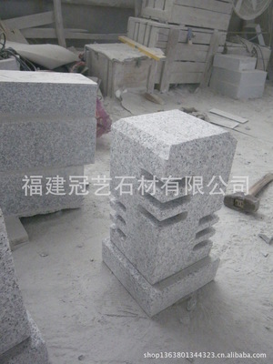 福建冠藝石材 專業(yè)加工定制戶外園林景觀與各造型車止石、燈飾燈籠，質(zhì)量保證價(jià)格合理